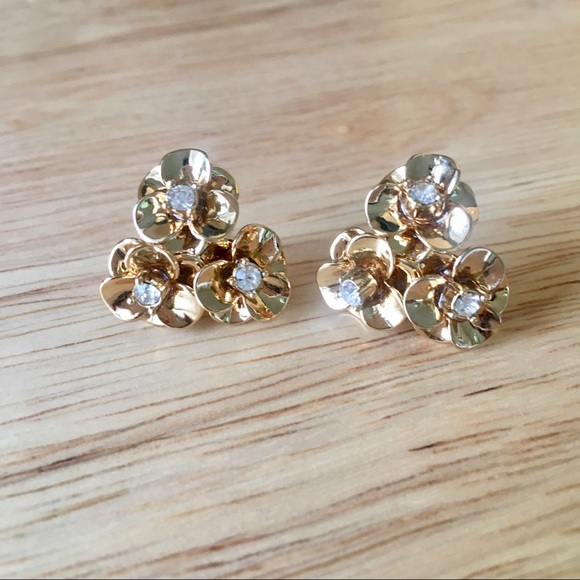Kate Spade 14k Gold Flower Earrings - Picture 4 of 8